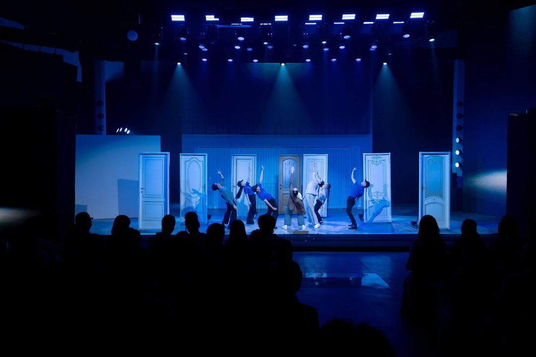 Vở nhạc kịch Tổ ấm đáng giá bao nhiêu phản chiếu chân thực giá trị gia đình