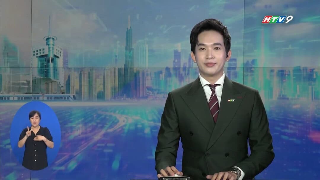 Toàn cảnh không gian triển lãm Muôn Vị Nhân Sinh của Văn Phú được đưa tin trên HTV9