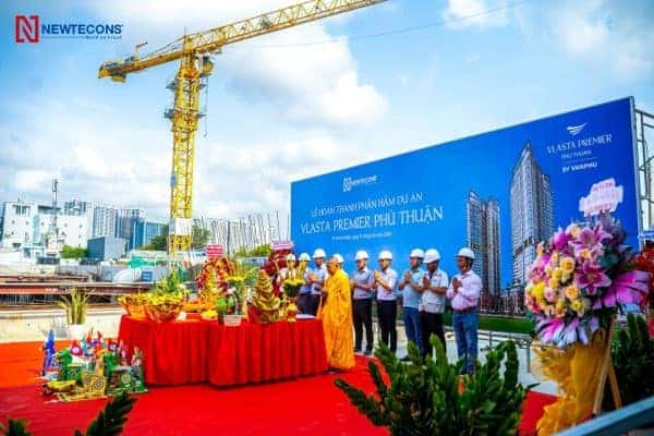 Lễ Hoàn Thành Phần Hầm Vlasta Premier Phú Thuận