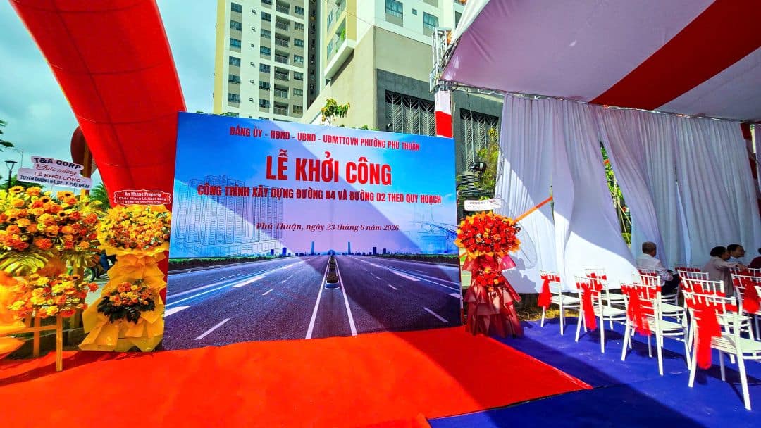 Toàn cảnh lễ khởi công xây dựng hai tuyến đường trọng điểm N4 và D2 tại phường Phú Thuận Quận 7